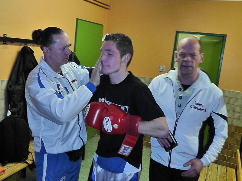 04.02.2012-Weser-Ems-M_Zwischen_MAE_1